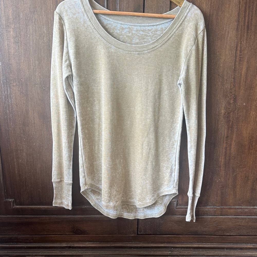 Source Unknown Vintage Taupe Long Sleeve Top large.